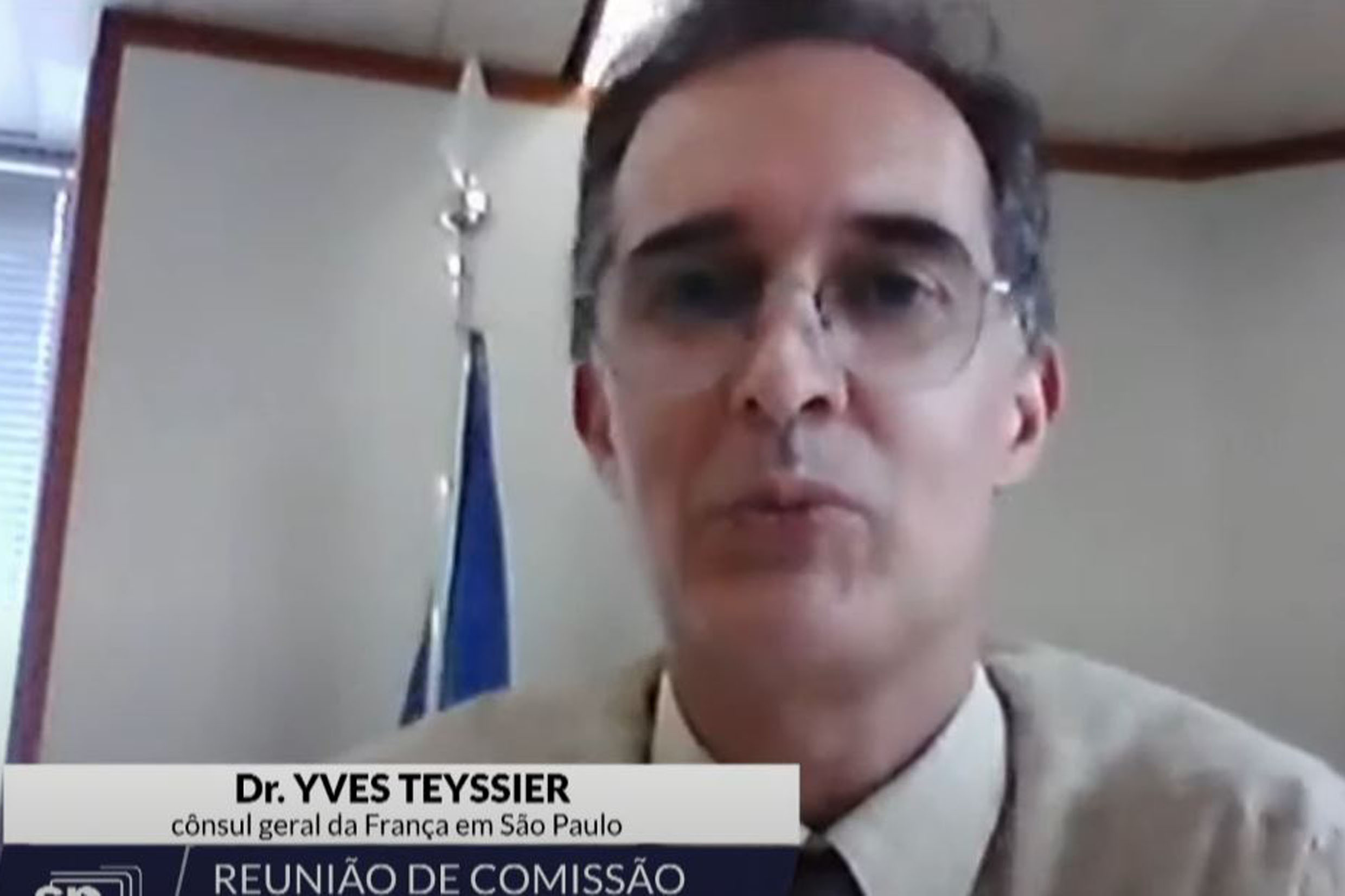 Dr. Yves Teyssier <a style='float:right;color:#ccc' href='https://www3.al.sp.gov.br/repositorio/noticia/N-04-2022/fg285382.jpg' target=_blank><i class='bi bi-zoom-in'></i> Clique para ver a imagem </a>