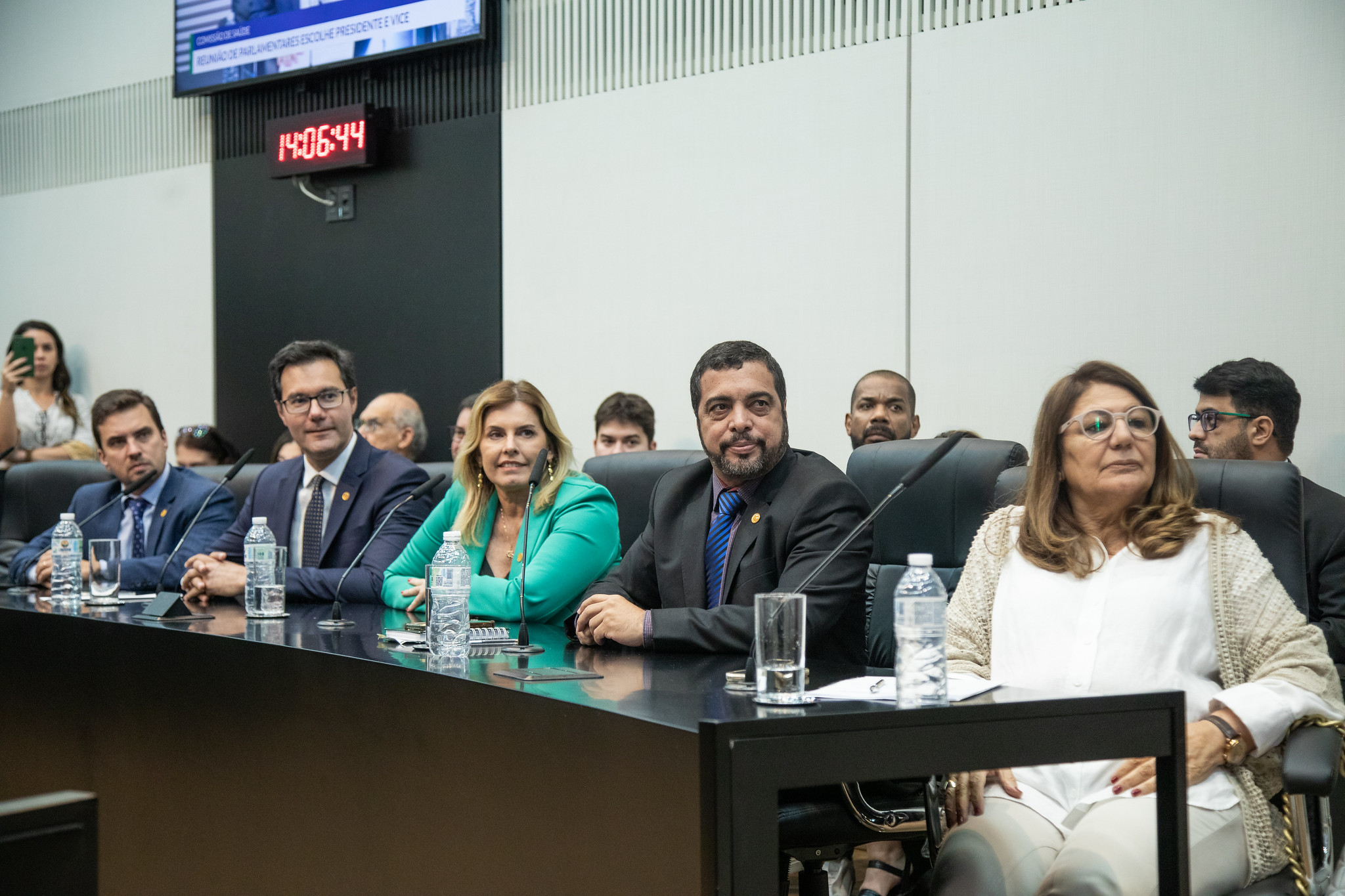 Comiss�o de Sa�de<a style='float:right' href='https://www3.al.sp.gov.br/repositorio/noticia/N-04-2023/fg298965.jpg' target=_blank><img src='/_img/material-file-download-white.png' width='14px' alt='Clique para baixar a imagem'></a>