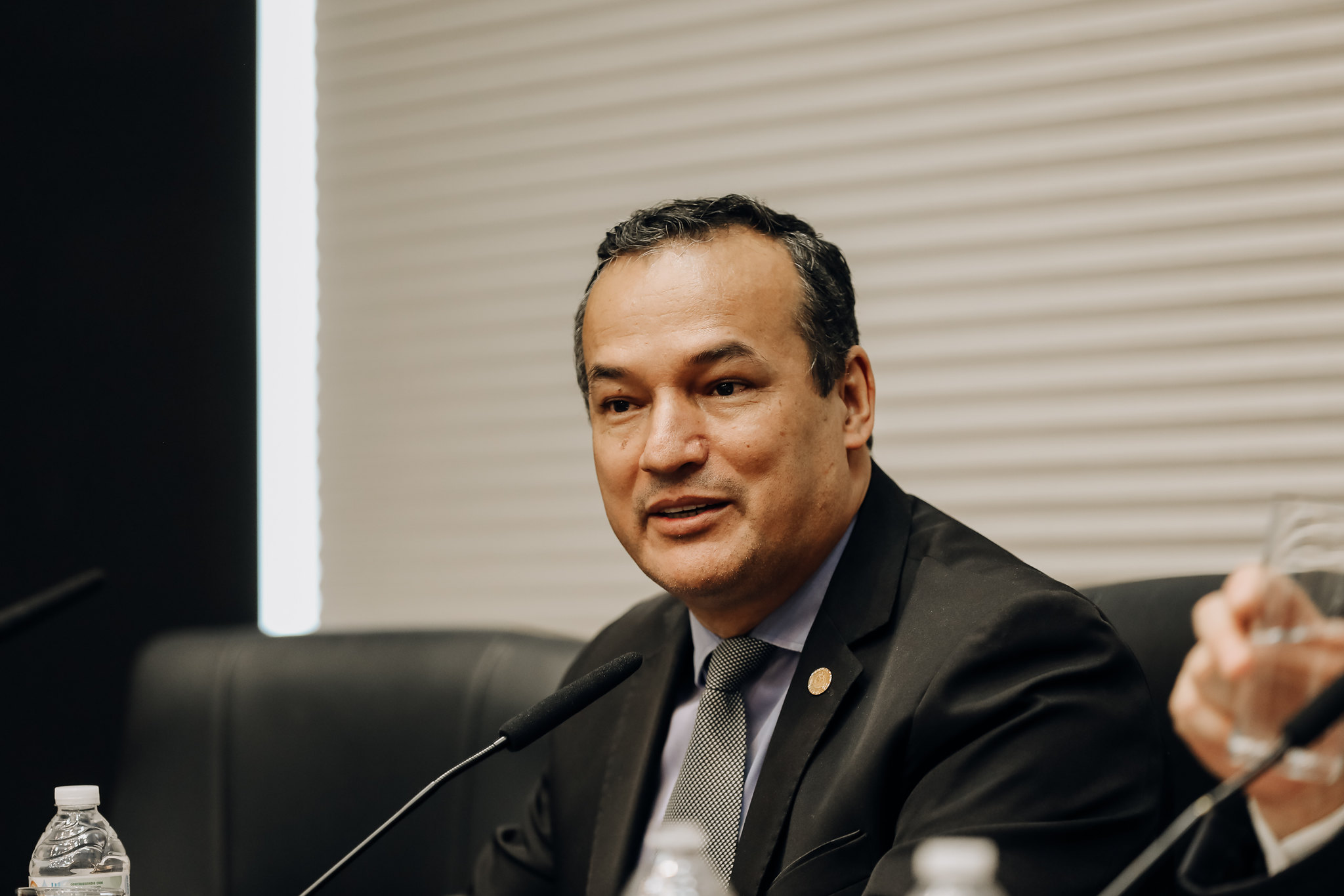 Deputado Rog�rio Santos (MDB)<a style='float:right' href='https://www3.al.sp.gov.br/repositorio/noticia/N-04-2023/fg298978.jpg' target=_blank><img src='/_img/material-file-download-white.png' width='14px' alt='Clique para baixar a imagem'></a>