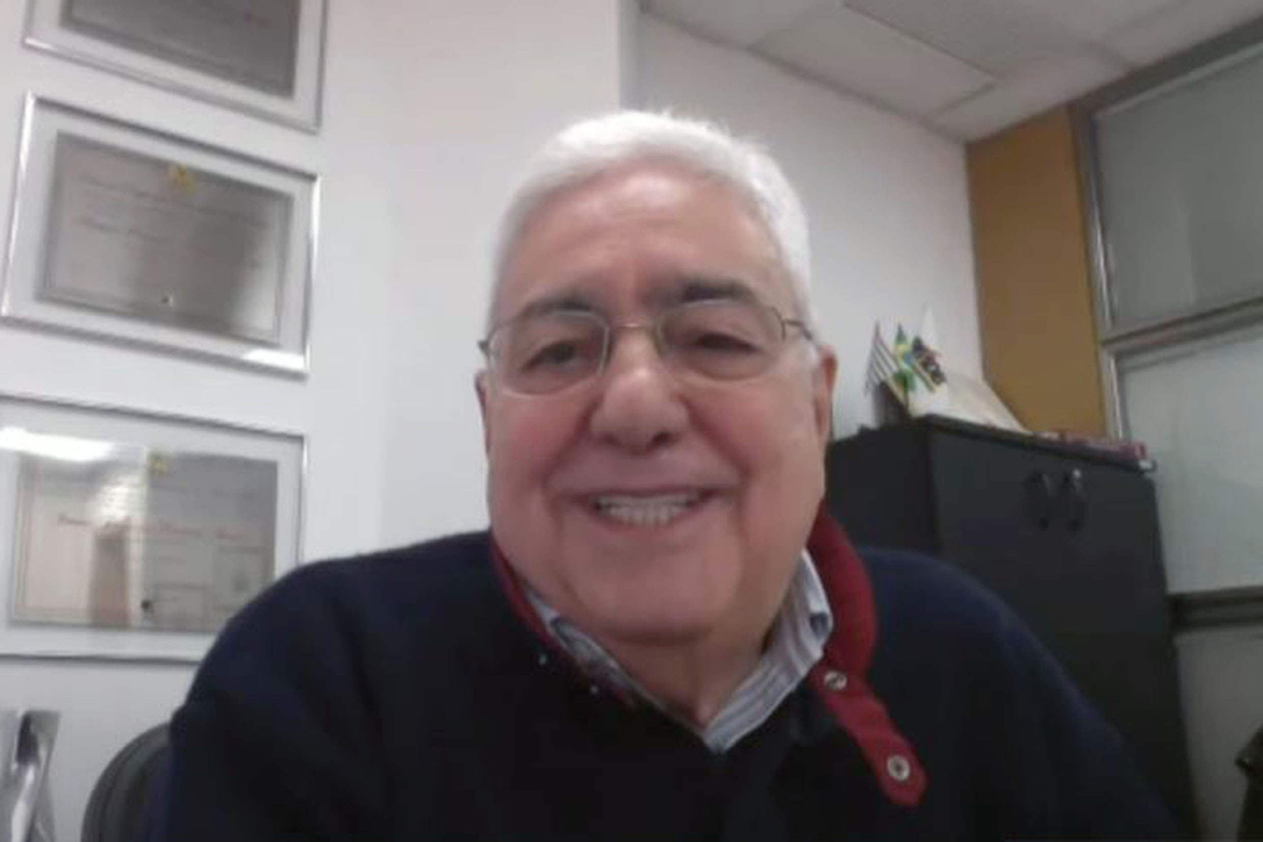 Professor Walter Vicioni<a style='float:right;color:#ccc' href='https://www3.al.sp.gov.br/repositorio/noticia/N-06-2021/fg269585.jpg' target=_blank><i class='bi bi-zoom-in'></i> Clique para ver a imagem </a>