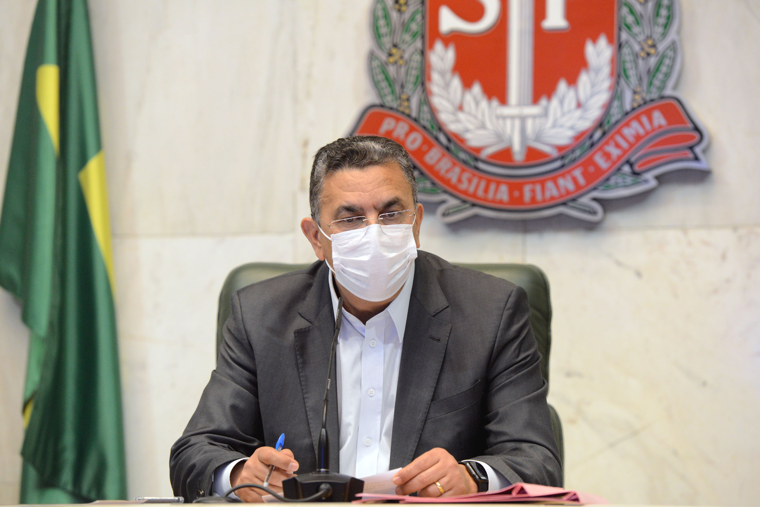 Gilmaci Santos preside a reuni�o conjunta das comiss�es em ambiente virtual<a style='float:right;color:#ccc' href='https://www3.al.sp.gov.br/repositorio/noticia/N-08-2021/fg272640.jpg' target=_blank><i class='bi bi-zoom-in'></i> Clique para ver a imagem </a>