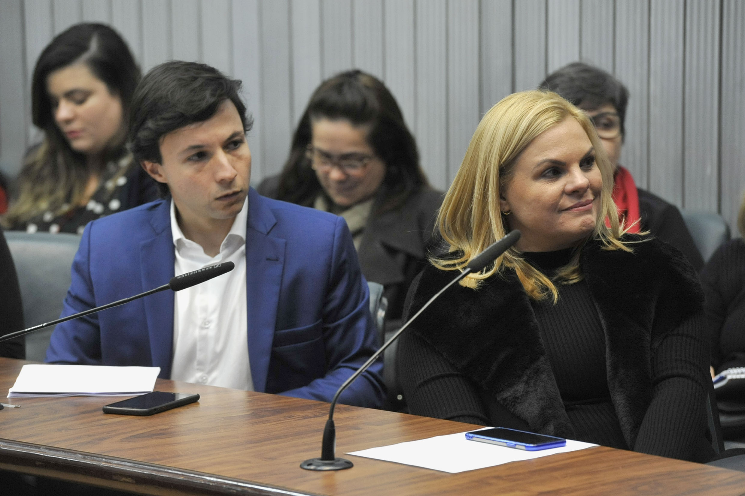 Daniel Jos� e Carla Morando<a style='float:right;color:#ccc' href='https://www3.al.sp.gov.br/repositorio/noticia/N-08-2019/fg237485.jpg' target=_blank><i class='bi bi-zoom-in'></i> Clique para ver a imagem </a>