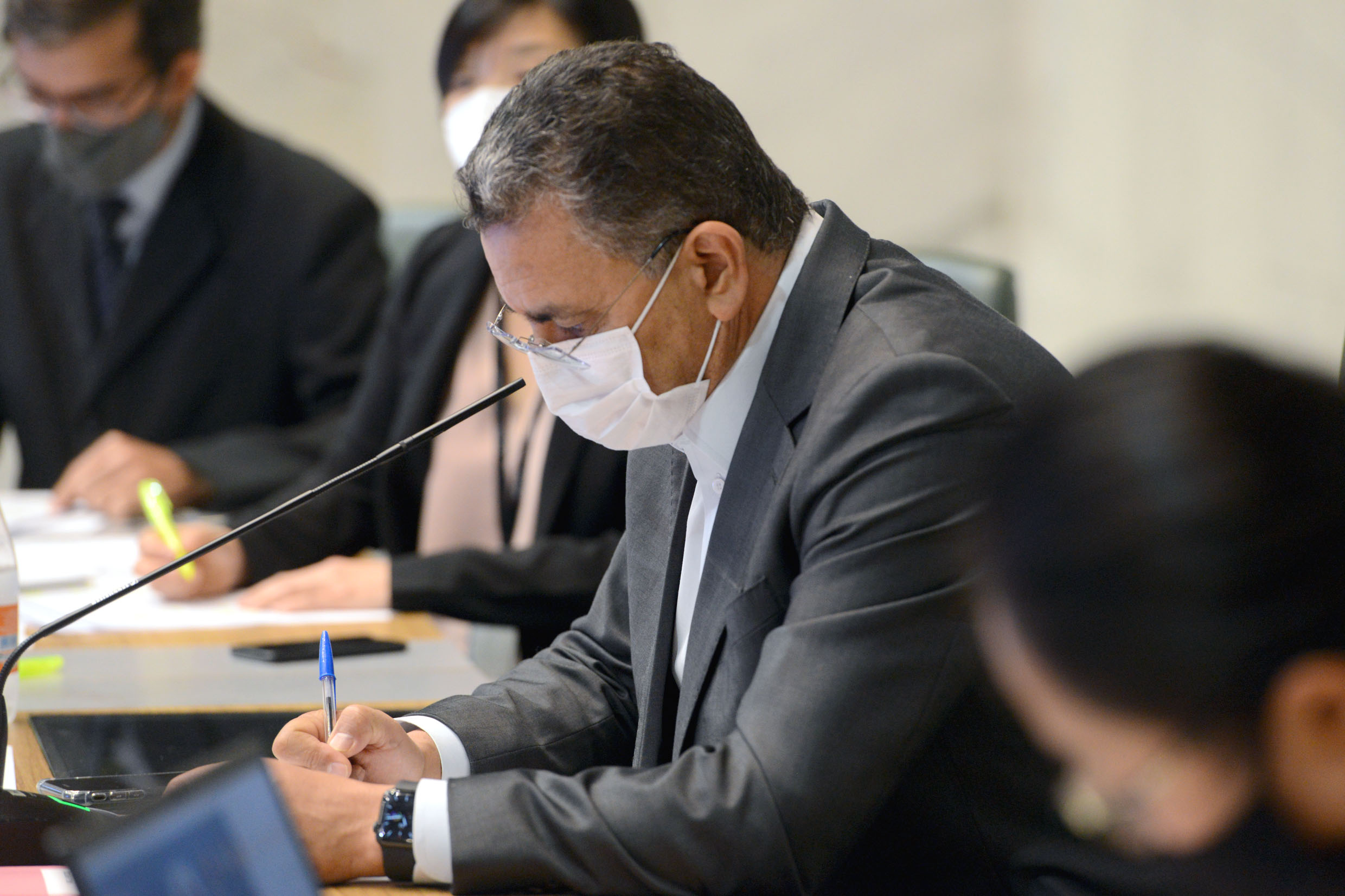 Gilmaci Santos preside a reuni�o conjunta das comiss�es em ambiente virtual<a style='float:right;color:#ccc' href='https://www3.al.sp.gov.br/repositorio/noticia/N-08-2021/fg272645.jpg' target=_blank><i class='bi bi-zoom-in'></i> Clique para ver a imagem </a>